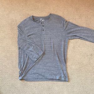 Men’s long sleeve Henley